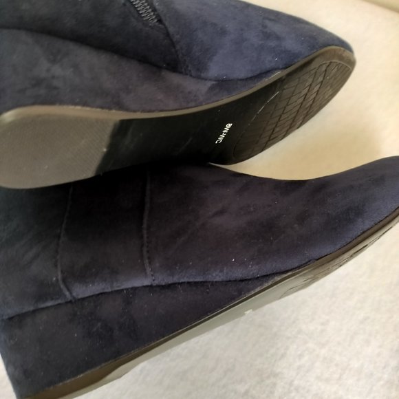 Impo Gelsey Wedge Boot - Wide Calf - Midnight Blue New in the box NWOT - Picture 3 of 5